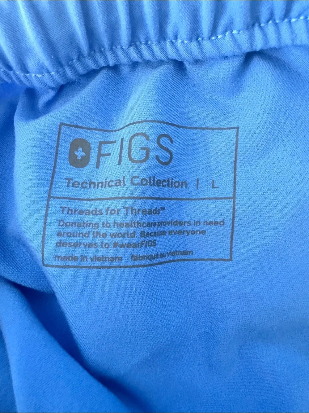 Figs Men's Tansen Jogger Scrub Pants in Ceil blue - Size L